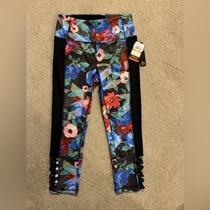 Floral activewear capris- size medium